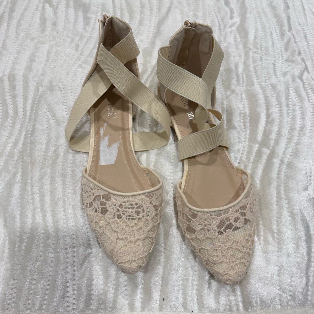 Ladies shoes like new